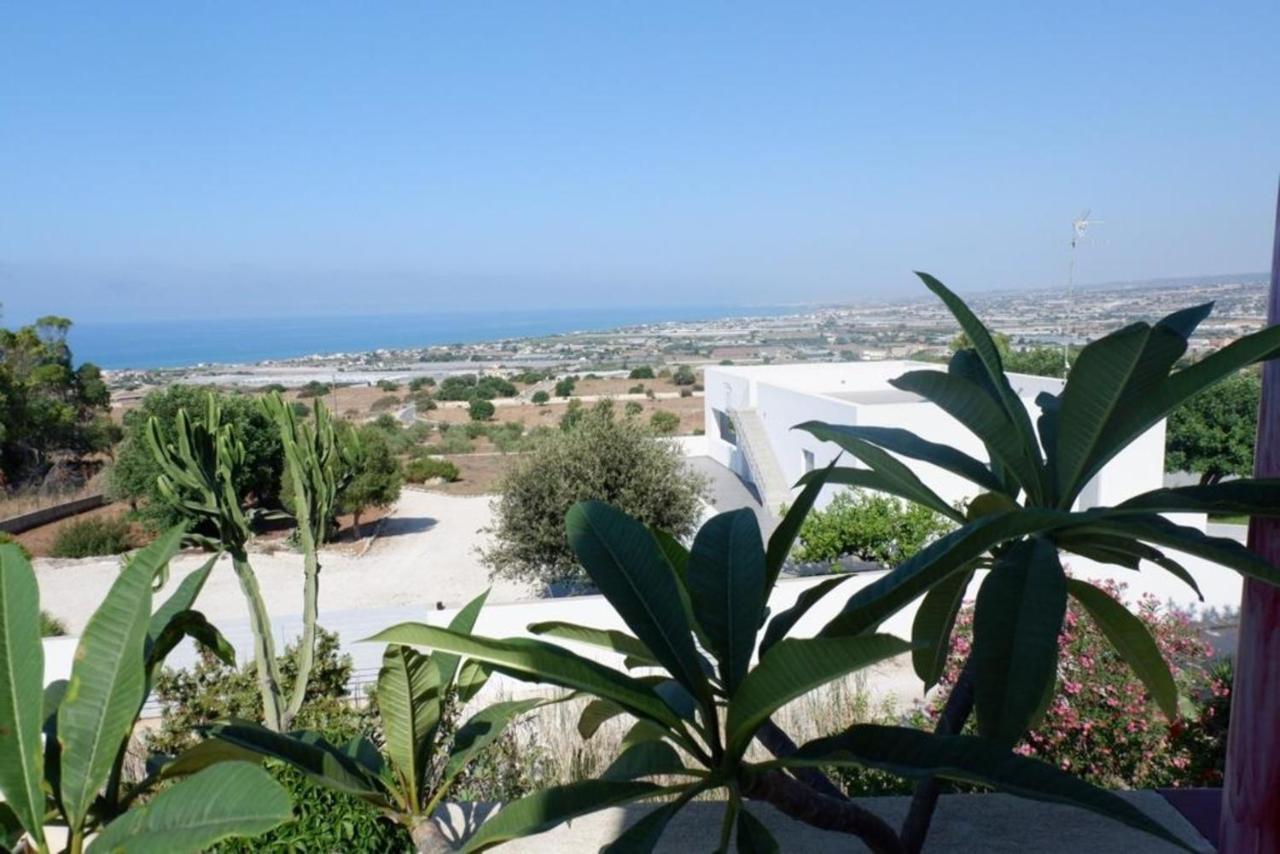 Surra Mediterranean Apartments Scicli Exterior foto